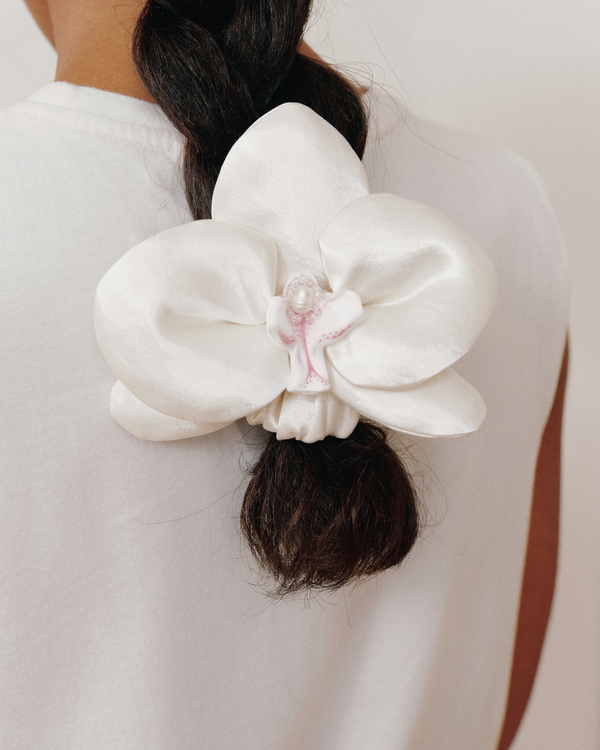 Hair elastic milk orchid